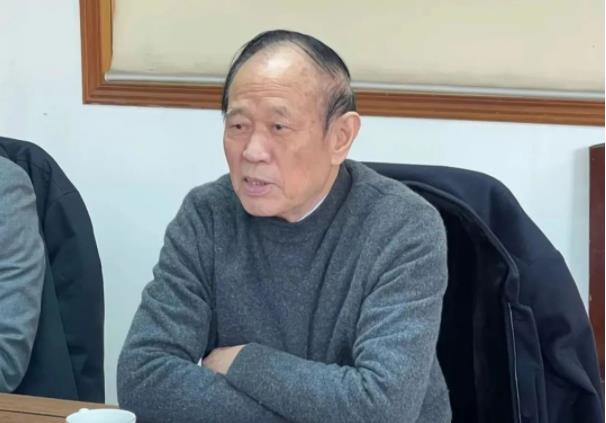 金花股份董事长邢雅江到访常州华森医疗器械股份有限公司 金花股份董事长邢雅江到访常州华森医疗器械股份有限公司