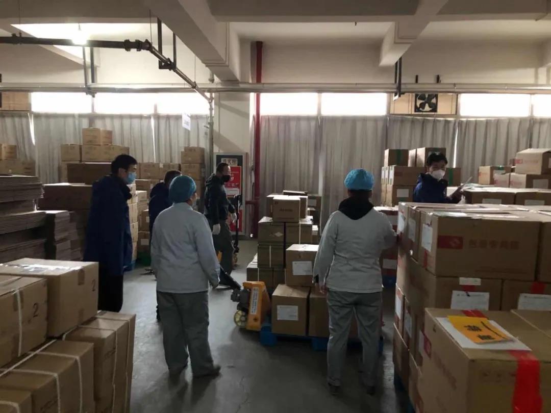 金花战疫情:储运群英 分秒必争 责任和爱鼓舞金花人勇敢前行 金花战疫情:储运群英 分秒必争 责任和爱鼓舞金花人勇敢前行