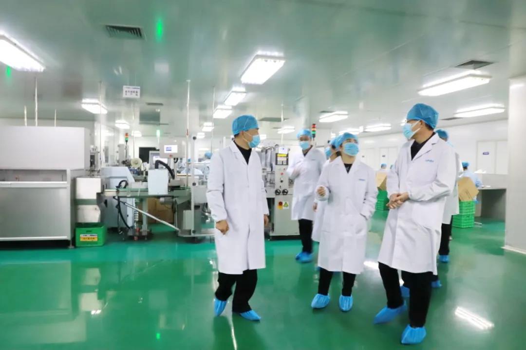省委统战部副部长沈涛一行莅临金花股份考察调研 省委统战部副部长沈涛一行莅临金花股份考察调研